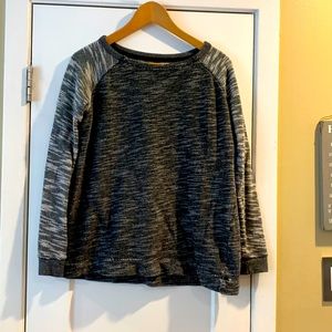 Champion Women’s size M. Black and white heathered. Great condition. Like new.